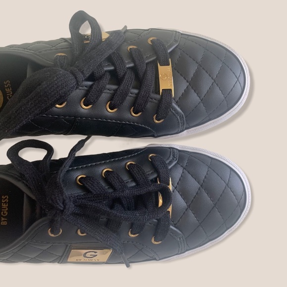 G by Guess Black & Gold Quilted Sneakers Size: 7.5 - Picture 6 of 14